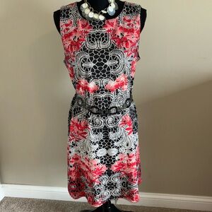 Aryeh sleeveless shift dress + black & silver Chico’s metal adjustable belt.